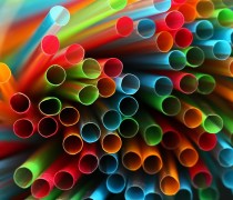 注塑塑料制品中的金屬嵌件要停止熱處理的緣由